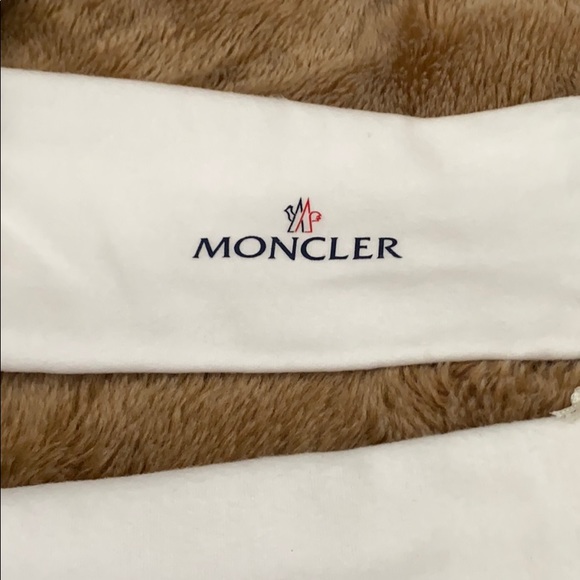 Moncler - Picture 8 of 9